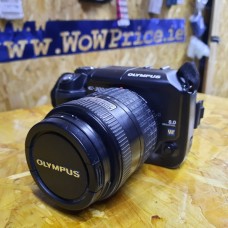 Olympus E-300 8MP Lens Zuiko 14-45mm