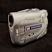 Canon DVD Camcorder DC95 E