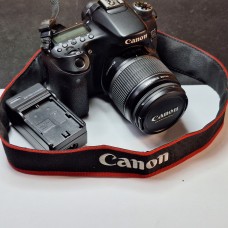 Canon EOS 70D 20.2MP DSLR Camera + EF-S 18-55mm IS Lens | Tested + 3 Month Warranty Canon EOS 70D 20.2MP DSLR Camera + EF-S 18-55mm IS Lens | Tested + 3 Month Warranty