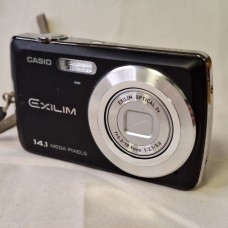Casion Exilim EX-Z37 Digital Camera
