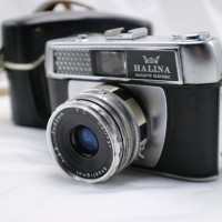 24727 Halina Paulette Electric 35mm Film Camera