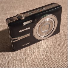 Hitachi HDC-1296 Digital Camera