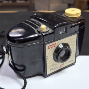 Kodak Brownie 127 Vintage Film Camera – 127 Roll Film | Used | 3 Months Warranty