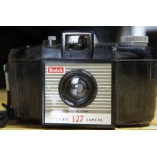 24211 Kodak Brownie 127  - Second model Film Camera