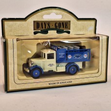 LLedo Diecast Model of Days Gone 20020 1930 Ford Model A Stake Truck NESTLES MILK