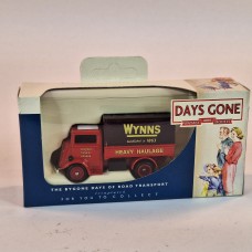 LLedo Diecast Model of Days Gone Fordson 7V Truck Wynns - 3844