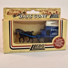 LLedo Diecast Model of Days Gone Horse Drawn Trailer Express Dairy Milk - 38418