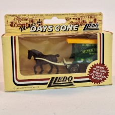 LLedo Diecast Model of Days Gone Horse Drawn Trailer Roberts  - 38417