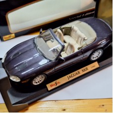 Maisto 1/18 Jaguar XKR (1998) Convertible Die-Cast Model Car - Special Edition Maisto 1/18 Jaguar XKR (1998) Convertible Die-Cast Model Car - Special Edition