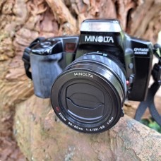 Minolta Dynax 5000i Zoom AF 35-80mm Lens 35mm Film Camera