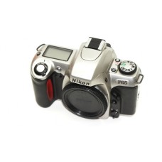 02671 SLR Nikon F65 Black 35mm Film Camera