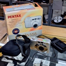 Pentax Optio 555 5MP Vintage Digital Camera 3-Month Warranty