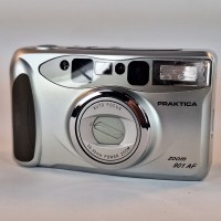 Praktica zoom 901 AF 35mm Film Camera