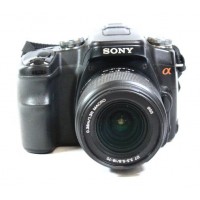 SONY alpha a100 10.2 MP DSLR 18-70mm f/3.5-5.6 A Mount Lens