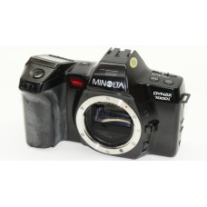 0261 Minolta Dynax 7000i  35mm Film Camera